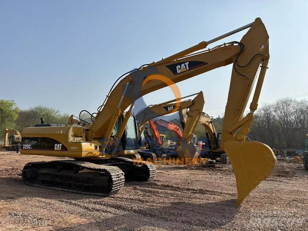 CAT 325 CL Telakaivukoneet