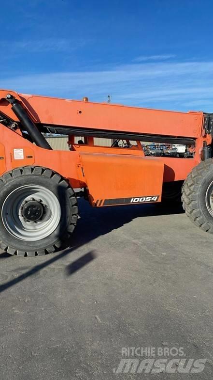 SkyTrak 10054 Kurottajat