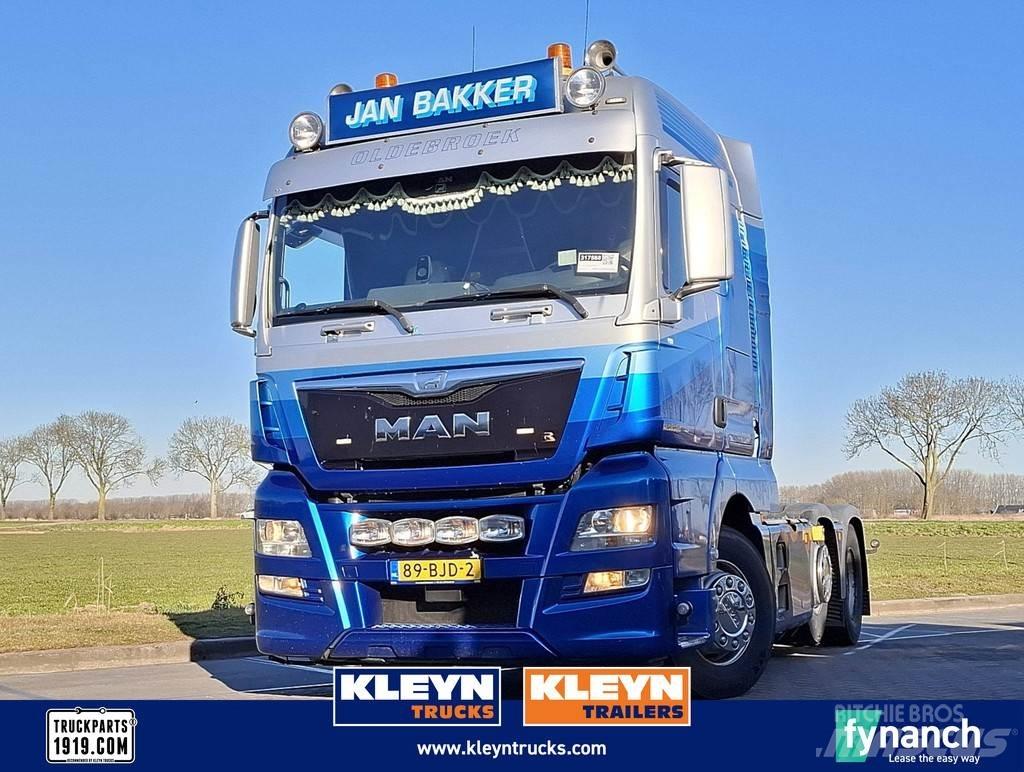MAN 26.460 TGX Vetopöytäautot