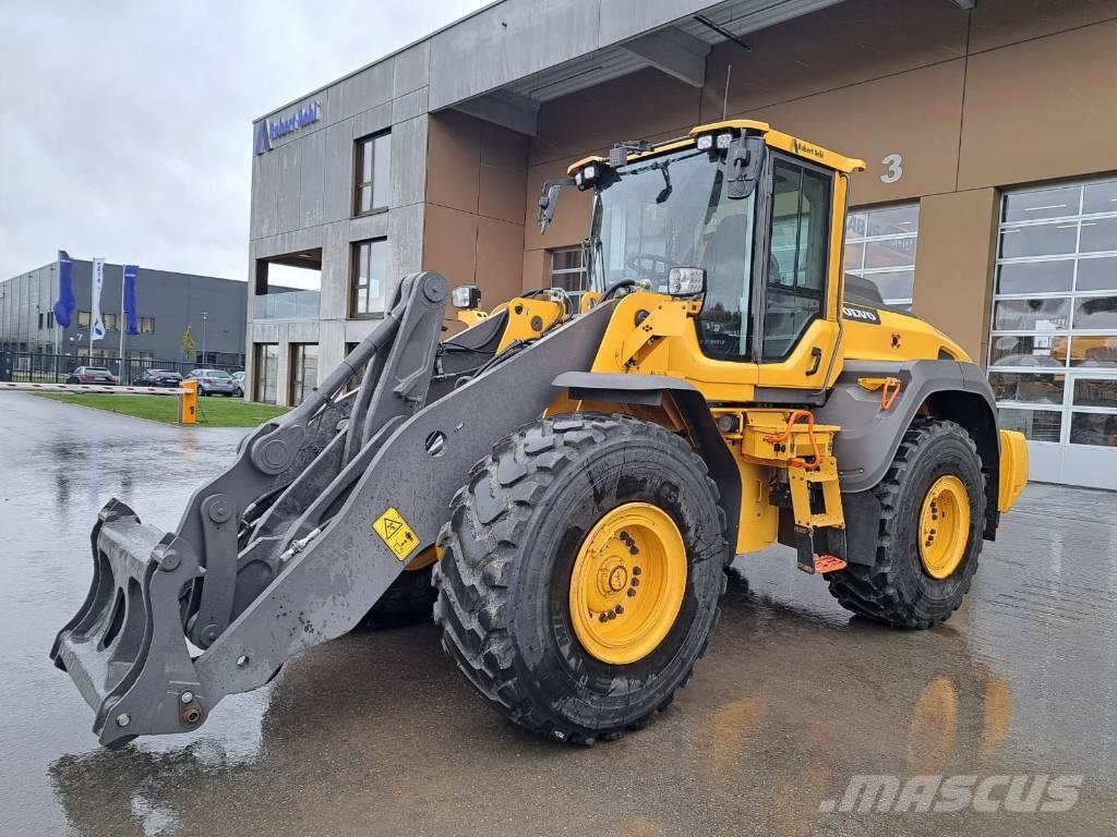Volvo L 110 H Pyöräkuormaajat