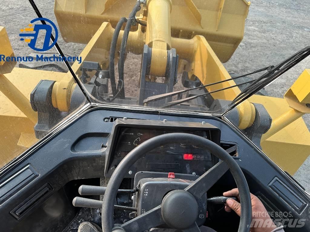 Komatsu WA380 Pyöräkuormaajat