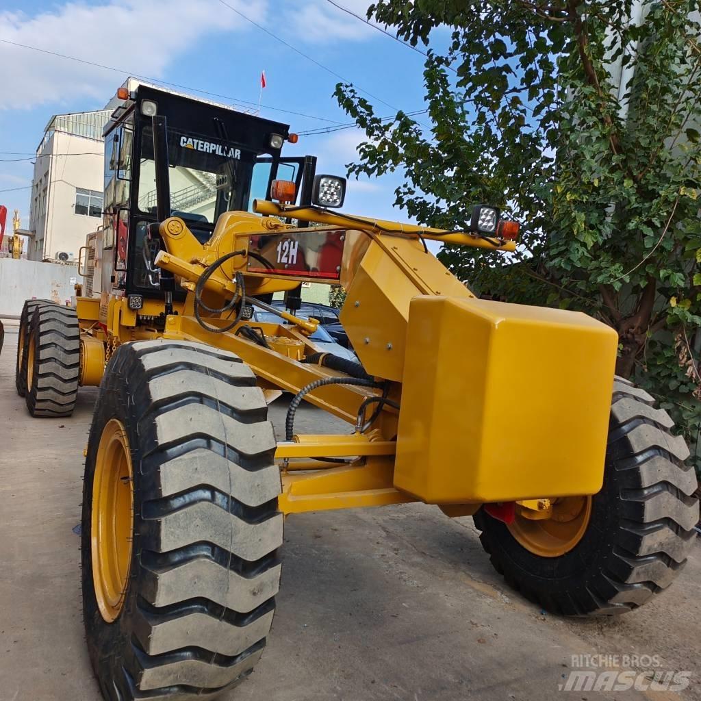 CAT 140 G Tiehöylät