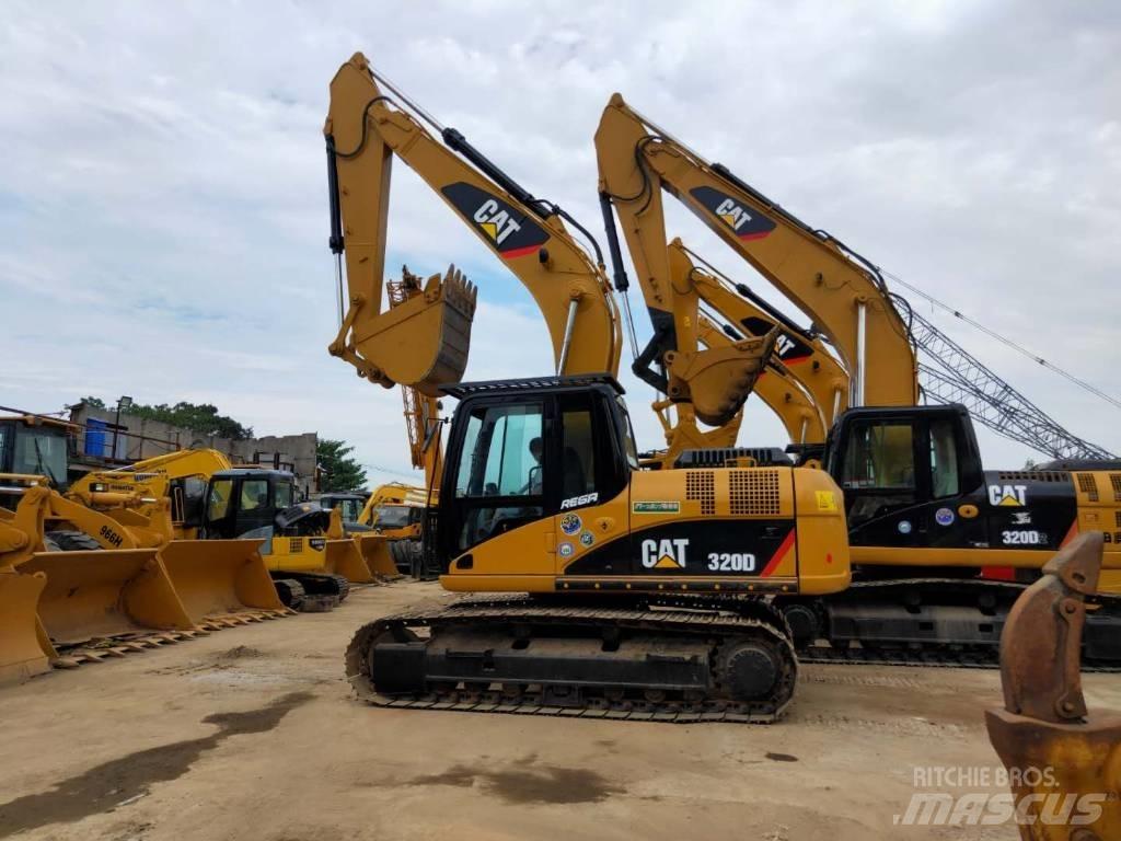 CAT 320D Telakaivukoneet