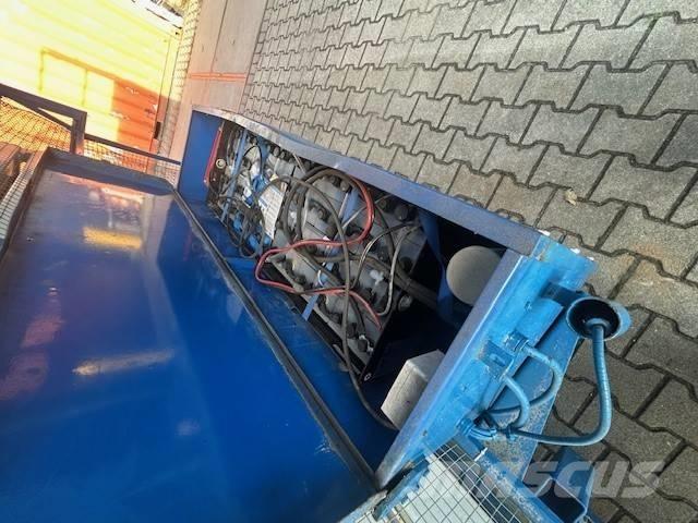 Holland Lift A151EV Saksilavat