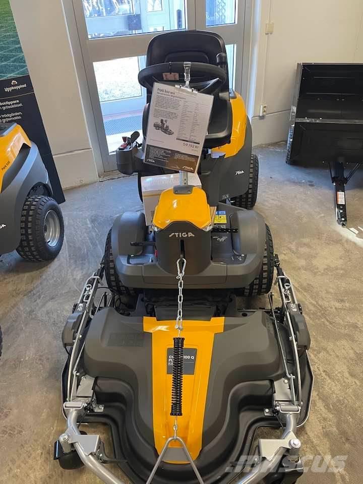 Stiga Park 500 WX Päältäajettavat ruohonleikkurit