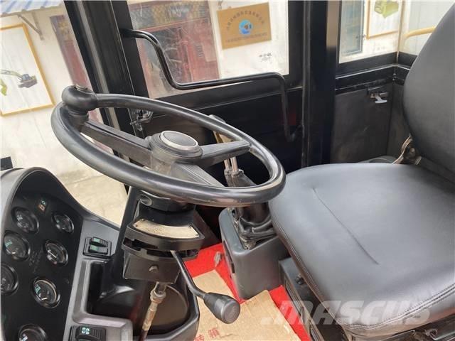CAT 966H Pyöräkuormaajat