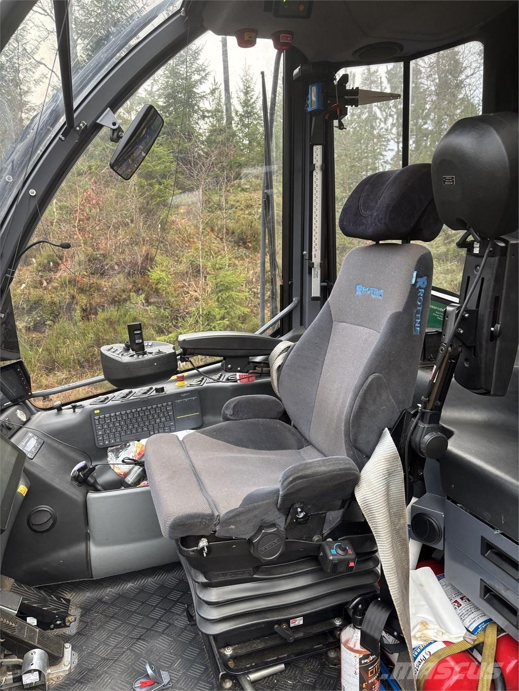 Rottne H8D Harvesterit