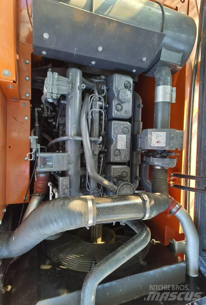 Doosan DX300LC- 9C Telakaivukoneet