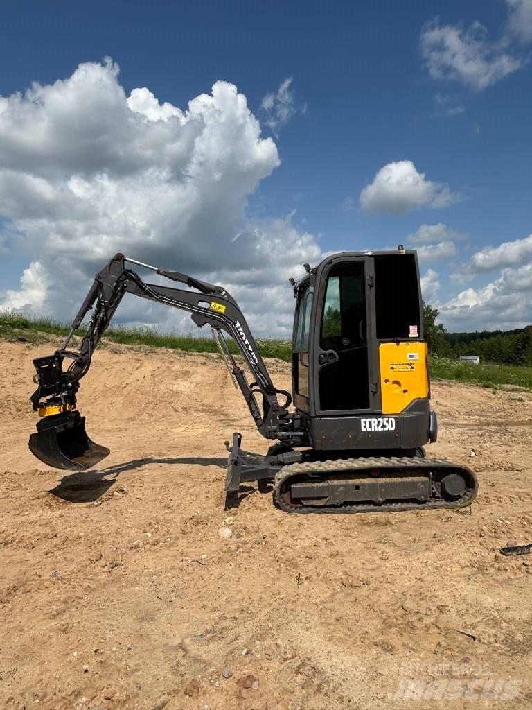 Volvo ECR 25 D Minikaivukoneet < 7t