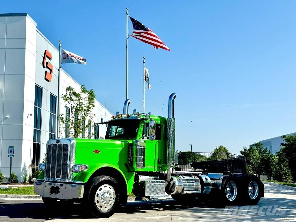 Peterbilt 389 Vetopöytäautot