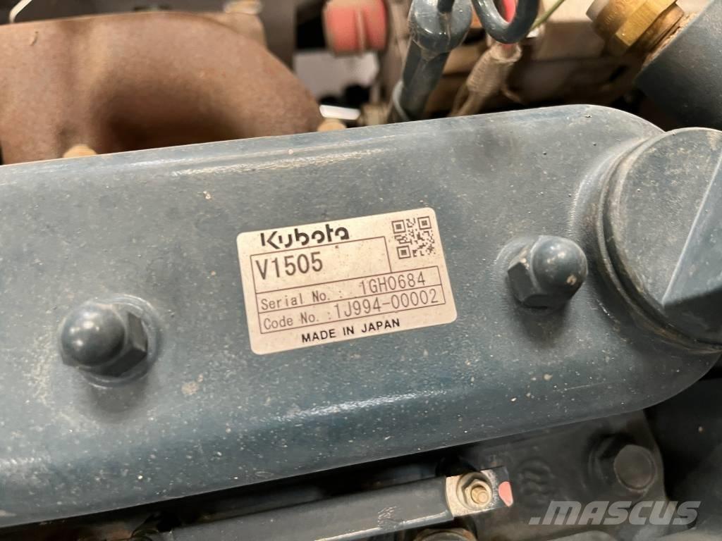 Nilfisk SW 8000 Lakaisukoneet sisäkäyttöön