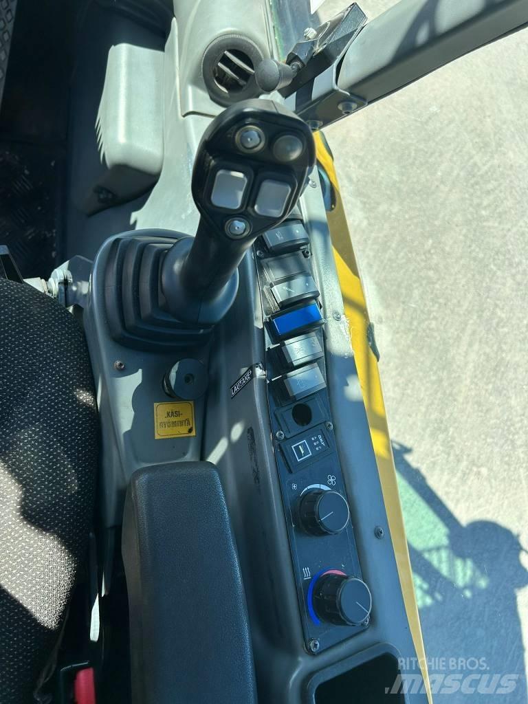 Wille 265 Taajamatraktorit