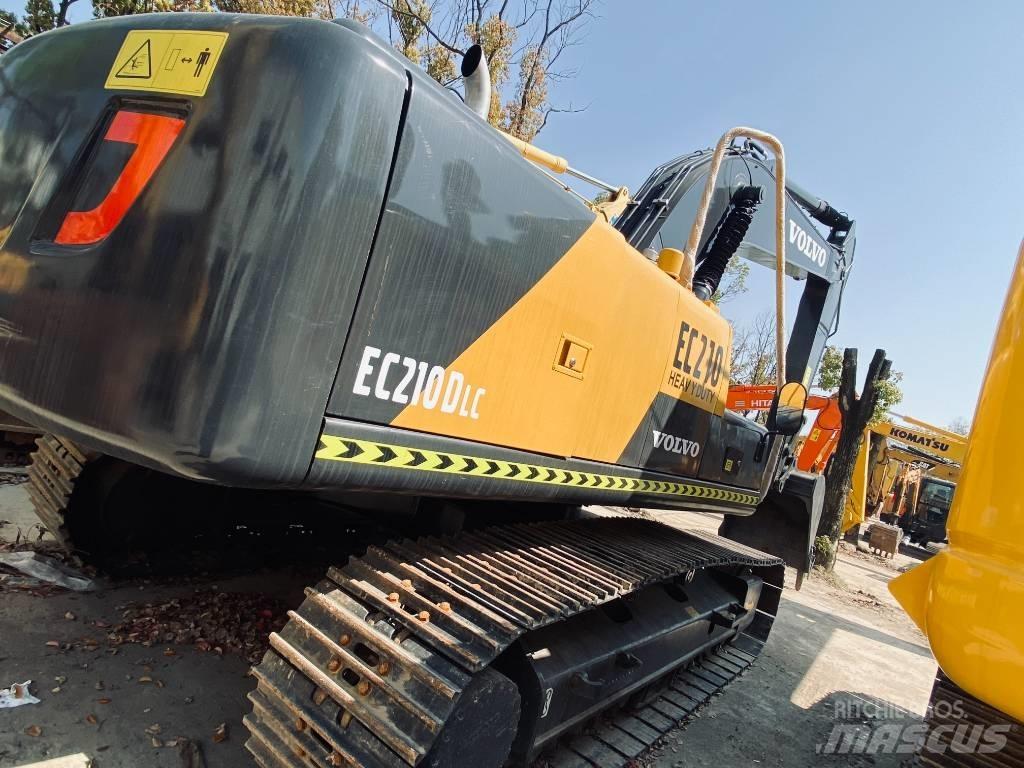 Volvo EC210DL Telakaivukoneet