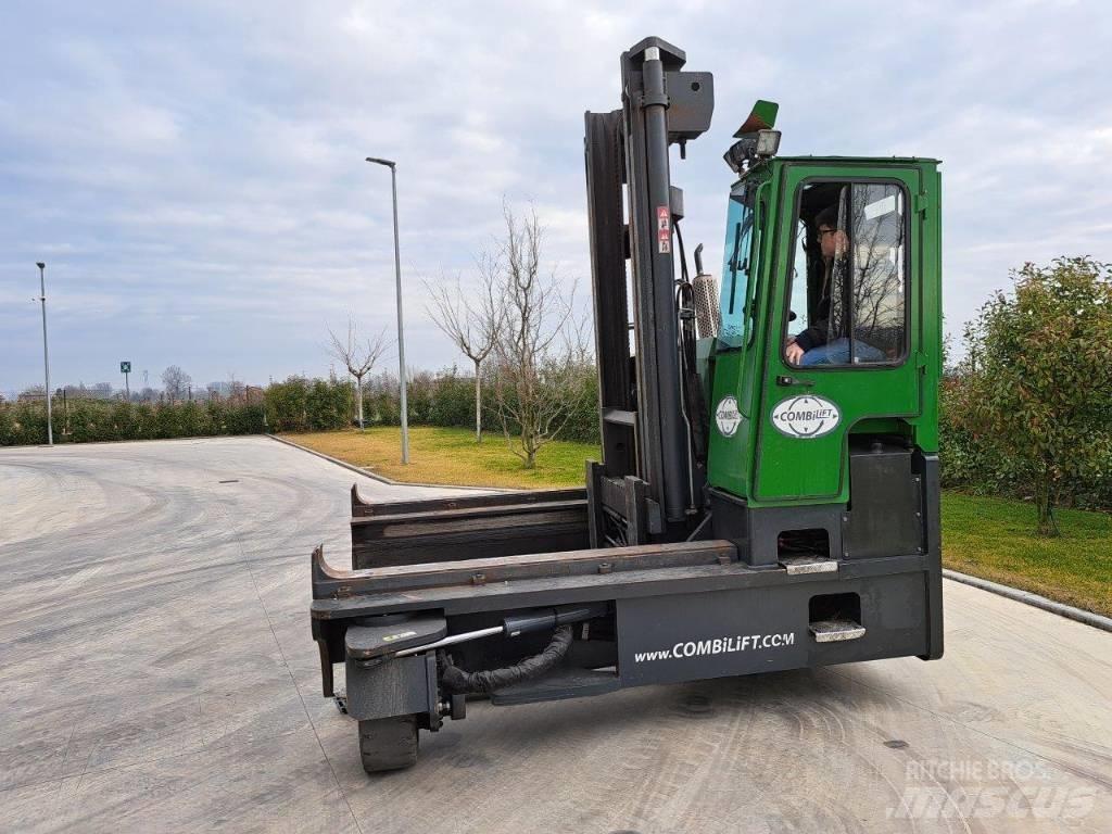 Combilift C 8000 Nelitietrukit