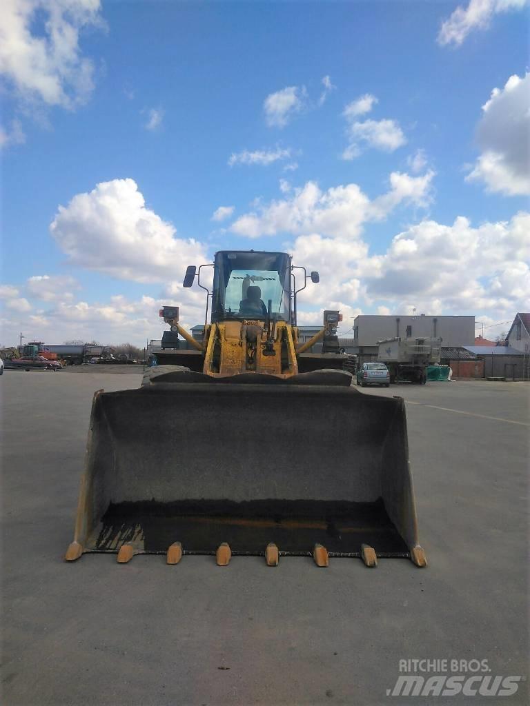 Komatsu WA380-3H Pyöräkuormaajat