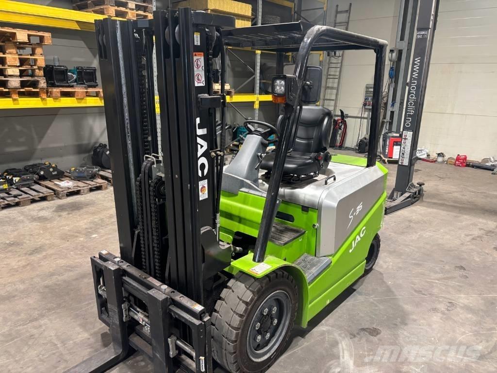 JAC CPD35 Sähkötrukit
