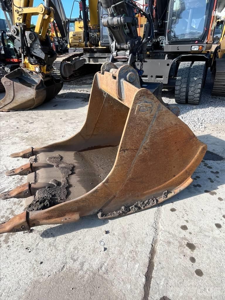 CAT 325FL CR Telakaivukoneet