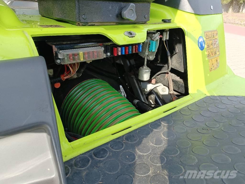 Grillo FD2200 Päältäajettavat ruohonleikkurit