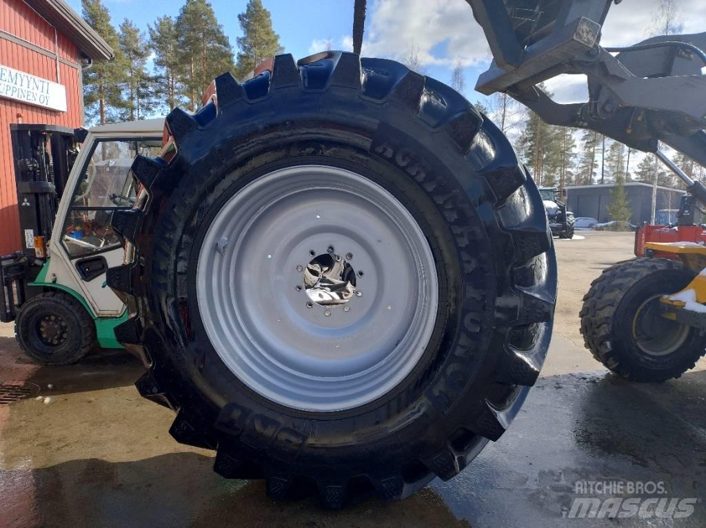 BKT VF710/75R42  2KPL Renkaat ja vanteet