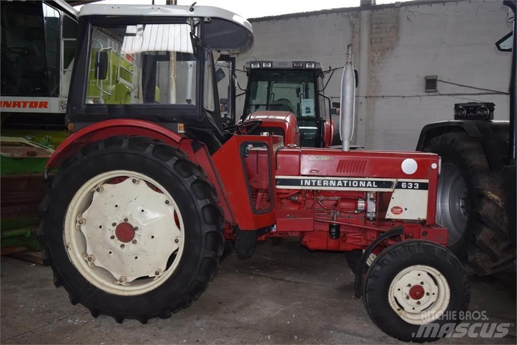 Case IH 733 Traktorit