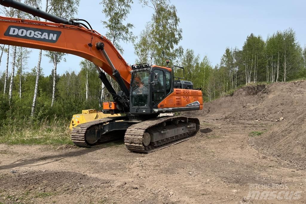 Doosan DX 420 LC Telakaivukoneet