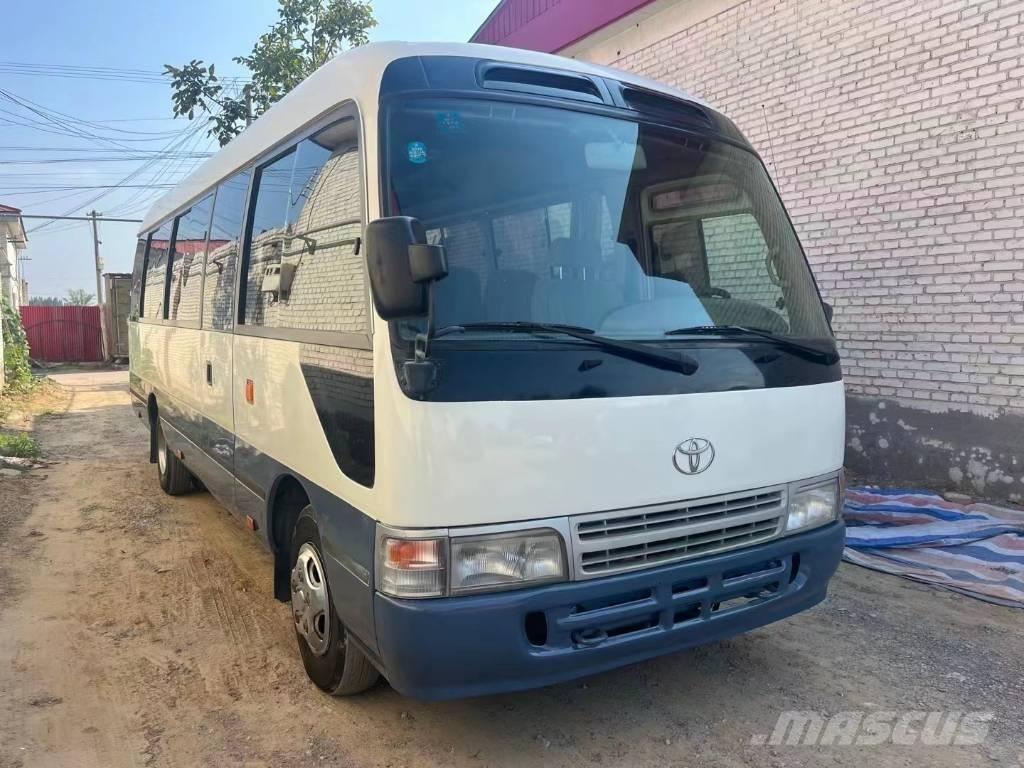 Toyota Coaster Bus Minibussit