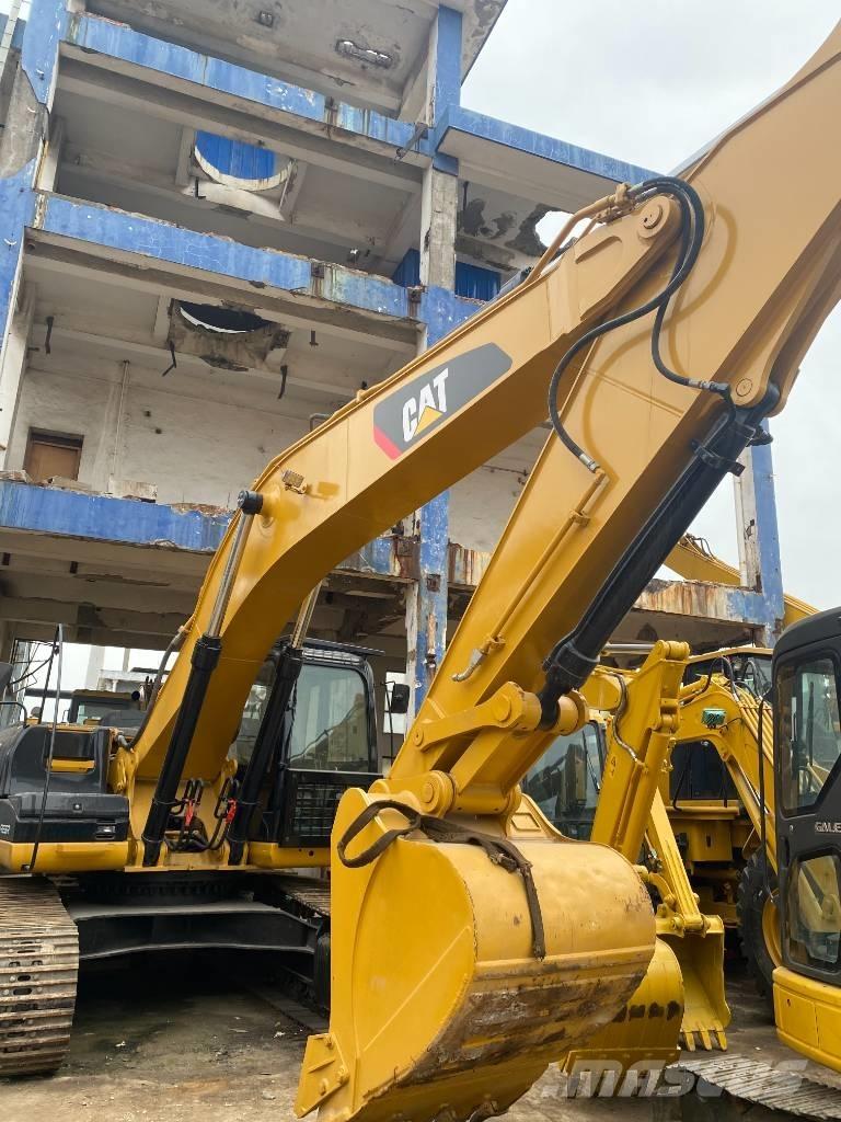CAT 330 D Telakaivukoneet