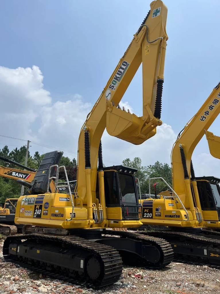 Komatsu PC 240-8 Telakaivukoneet