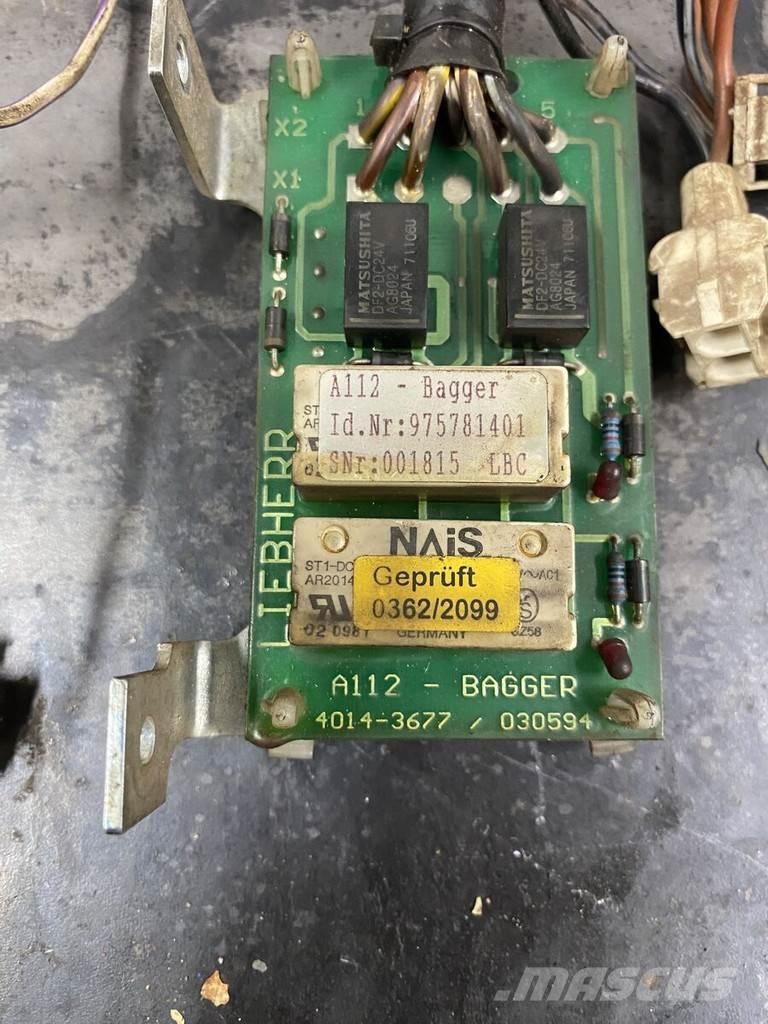 Liebherr E board Muut