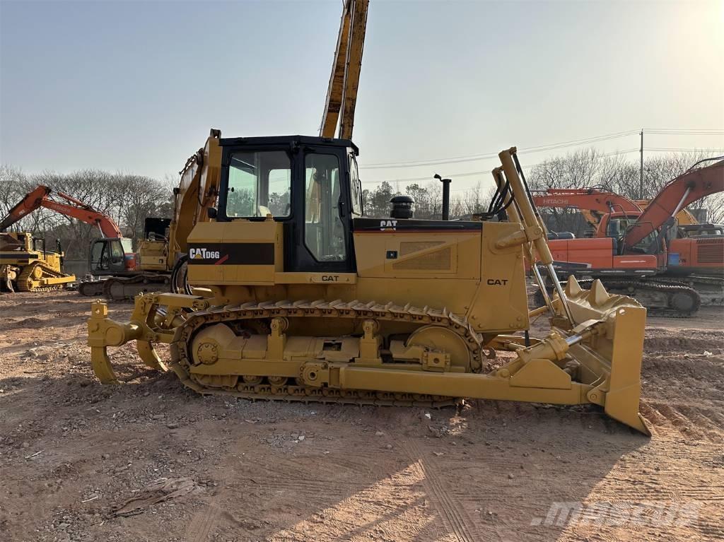 CAT D 6 G Telaketjupuskutraktorit