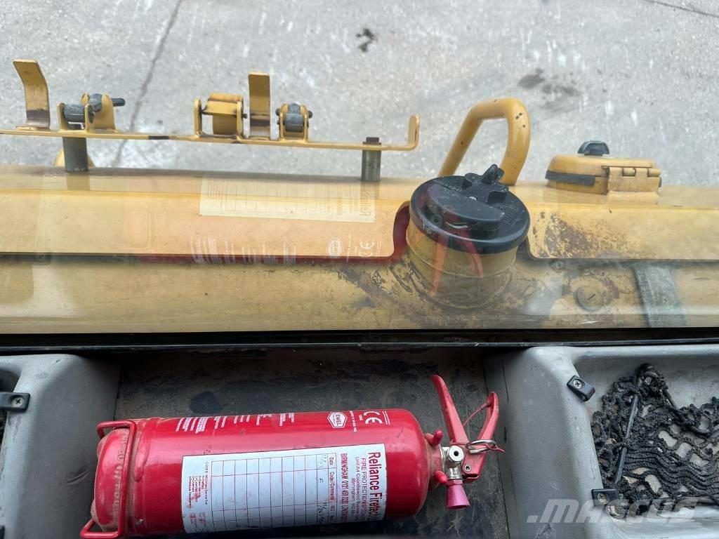 CAT D 6 N LGP Telaketjupuskutraktorit