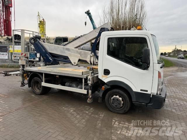 Multitel MX210 Nostolava-autot