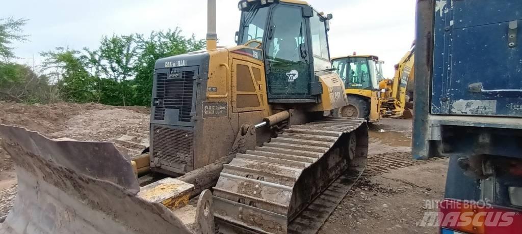 CAT D 6 K LGP Telaketjupuskutraktorit