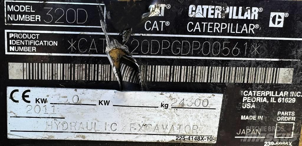 CAT 320 D L Telakaivukoneet