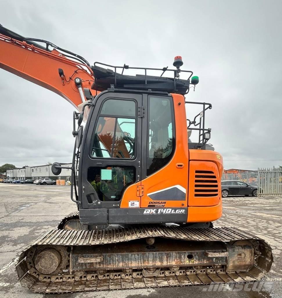 Doosan DX140LCR-7 Telakaivukoneet