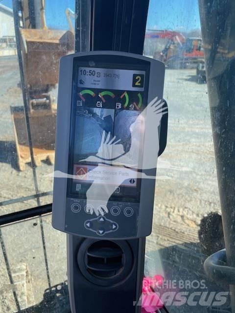 CAT 320FL Telakaivukoneet