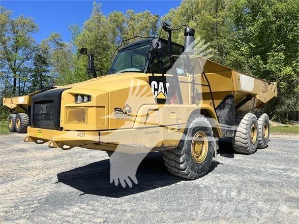 CAT 730C2 Dumpperit