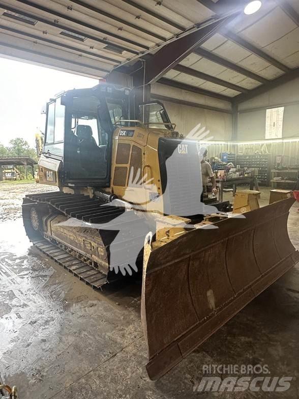CAT D5K2 LGP Telaketjupuskutraktorit