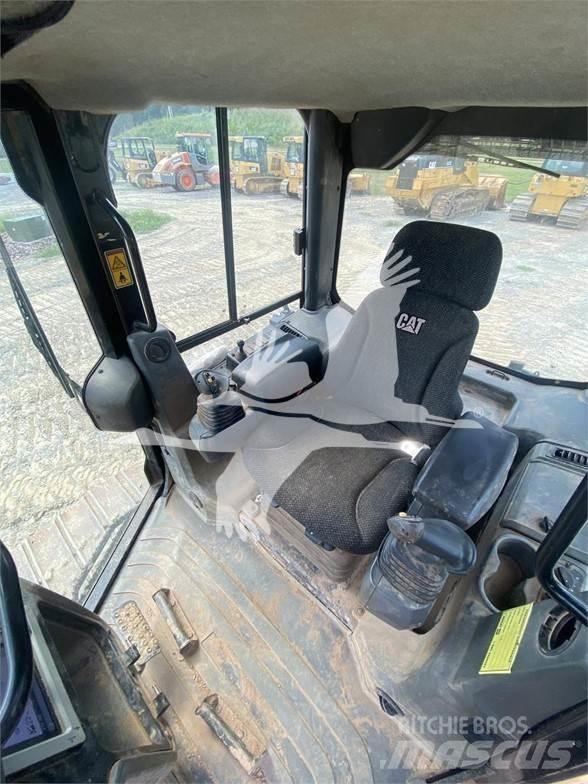 CAT D6K2 LGP Telaketjupuskutraktorit