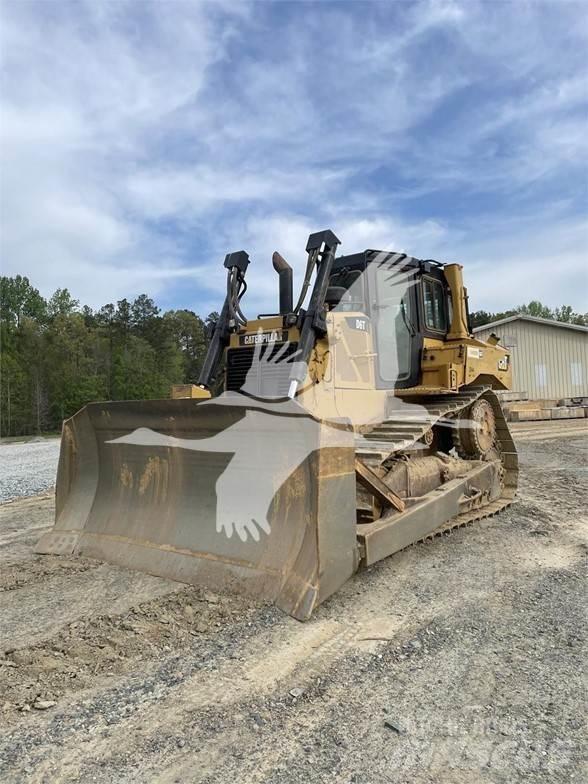 CAT D6T XL Telaketjupuskutraktorit