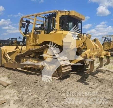 CAT D6T XL Telaketjupuskutraktorit