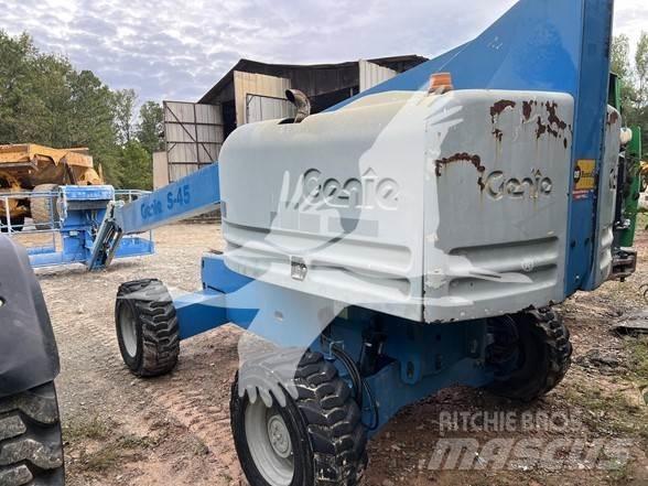 Genie S45 Teleskooppipuominostimet