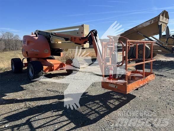 JLG 450AJ Kuukulkijat