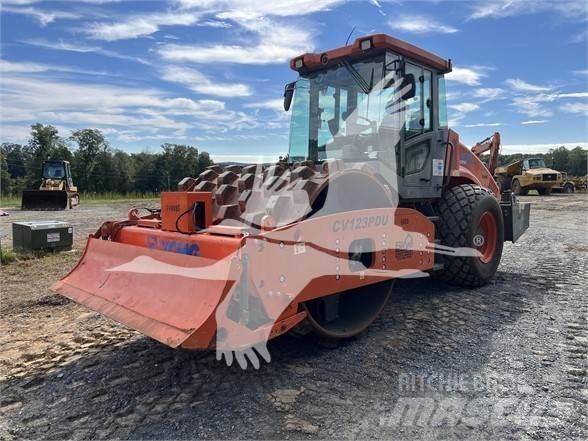 XCMG CV123PDU Yksivalssijyrät