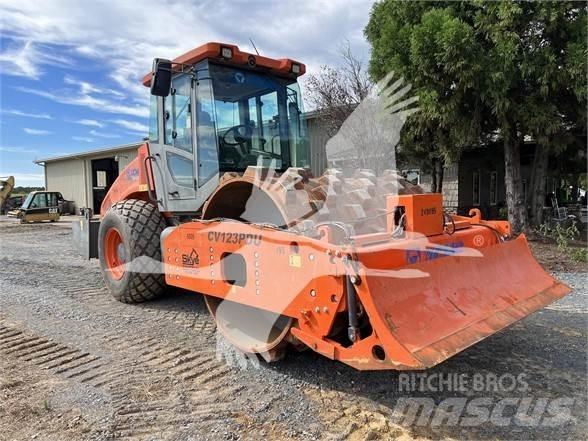 XCMG CV123PDU Yksivalssijyrät