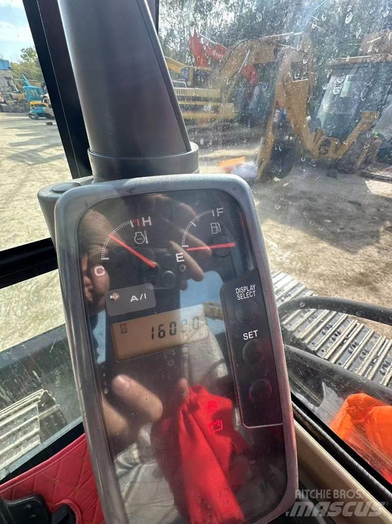 Hitachi ZX 70 Telakaivukoneet
