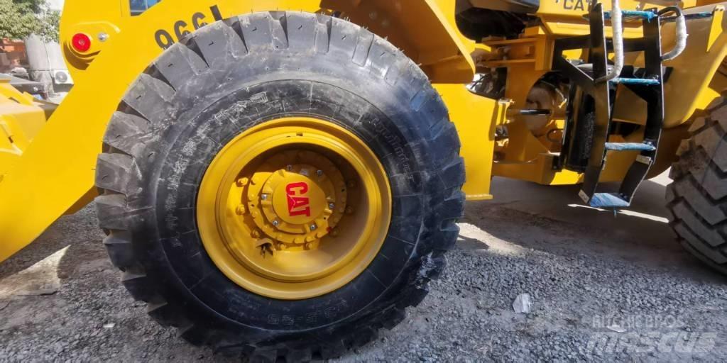 CAT 966 L Pyöräkuormaajat