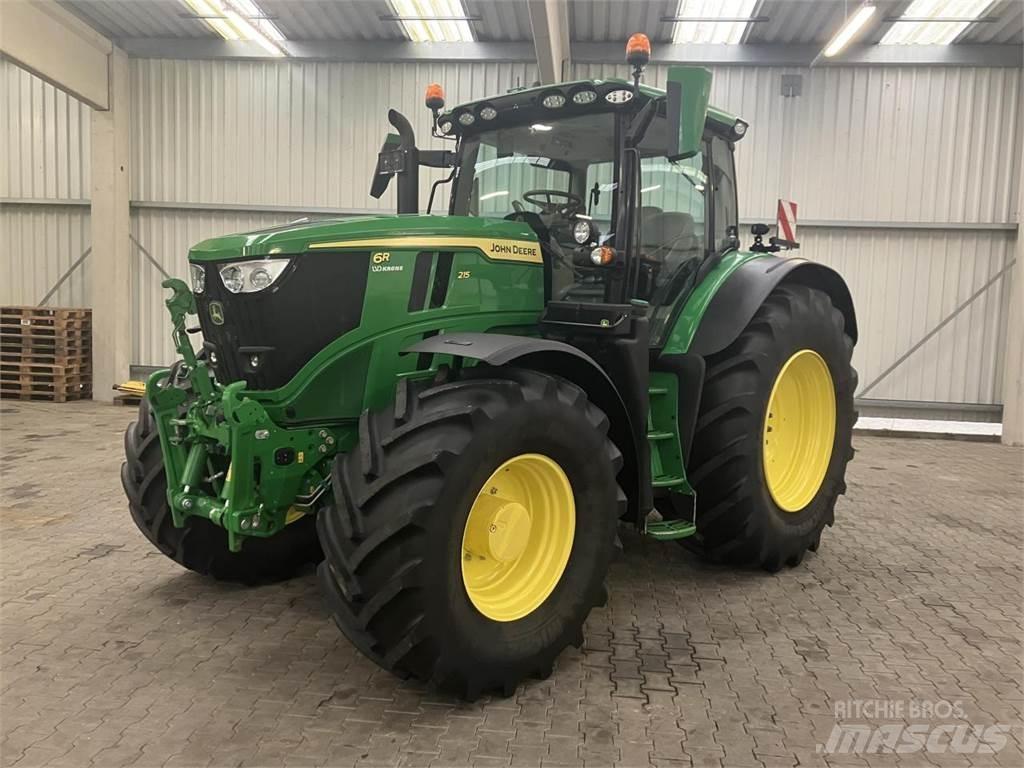 John Deere 6R 215 Traktorit