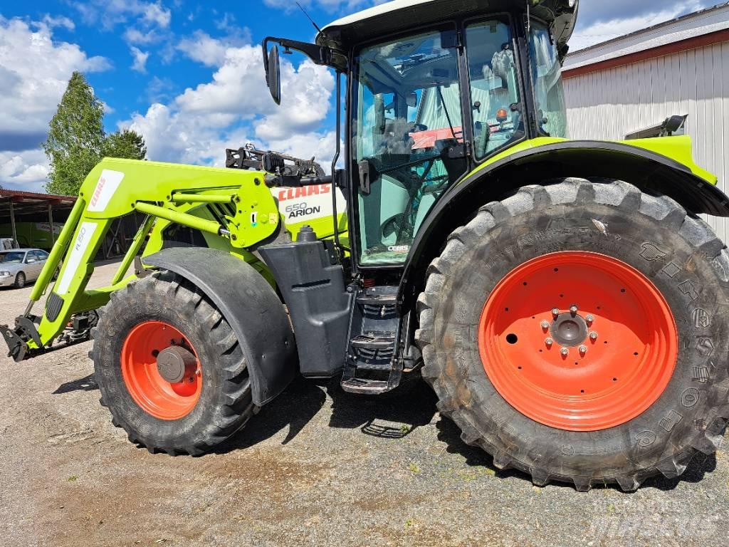 CLAAS 650 Cebis Traktorit
