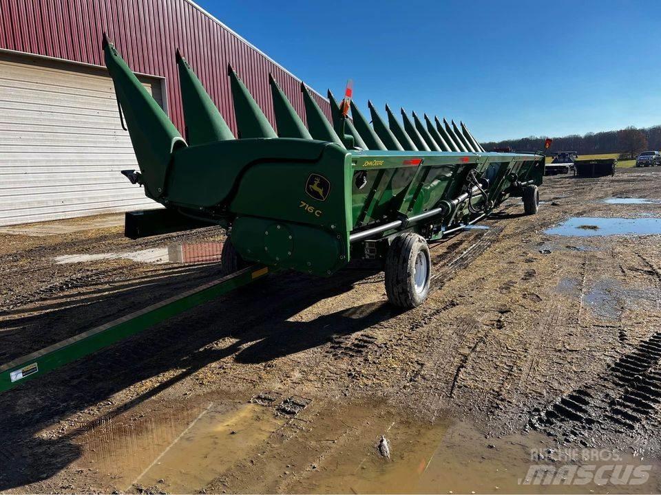 John Deere 716c Leikkuupöydät